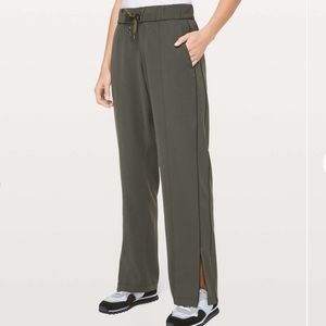 Lululemon On the Right Track Pant